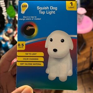 Squish Dog Tap Light